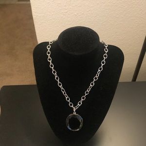 Necklace and earring set